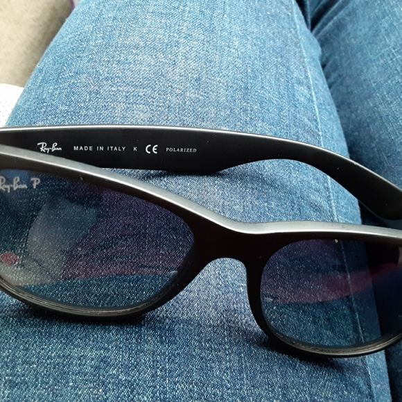 Ray Bans - Picture 1 of 1